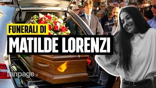 Matilde Lorenzi ai funerali la commozione della sorella Lucrezia quotBuona discesa libera Matildinaquot [upl. by Halehs]