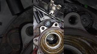 Ford Hub and bearing installed the easy way E350 E450 F250 F350 F450 [upl. by Cj]