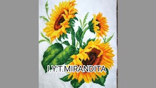 BORDADO EN PUNTO DE CRUZBELLOS DISEÑOS DE GIRASOLES PARA INSPIRAR Y CREAR [upl. by Atsyrhc]