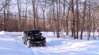 How to Drive Your Jeep Wrangler with 4wd in the Snow [upl. by Bushore]