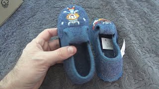 Giesswein 621044065 547 Kids Slippers Unboxing and Test [upl. by Fogel]