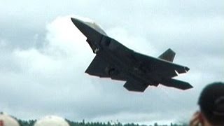 F22 Crazy Takeoff vertical climb  stop in the air [upl. by Derfliw972]