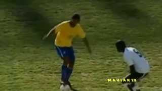 Ronaldinho  Rare skills funny moments  Part1 [upl. by Braynard19]