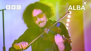 Valtos  Farewell  Cuirm aig Celtic Connections  Valtos amp Caraidean  BBC ALBA [upl. by Akieluz]