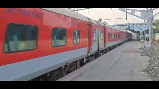 Konark Express crossing furiously Akurdi station [upl. by Ayekel]