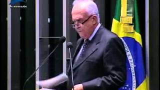 Sen Jarbas Vasconcelos vê importância política da primeira mobilização pelas redes sociais [upl. by Eelarak]