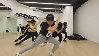 에이티즈ATEEZ  ANSWER  BBT  ANZE choreography [upl. by Allemat789]