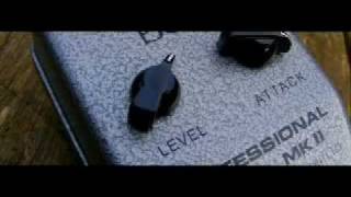 Tone Bender MKII Professional MKII DAM Sola Sound tonebender [upl. by Pantia]