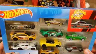 Lots of models and toys of new and used cars in a big box [upl. by Naek]