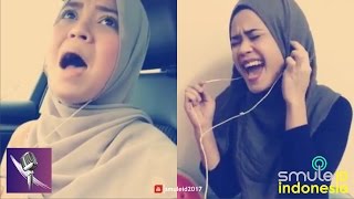 DAHSYAT  DUO CEWEK ROCKER MENCURI PERHATIAN LEWAT NADA TINGGINYA [upl. by Cathrin]