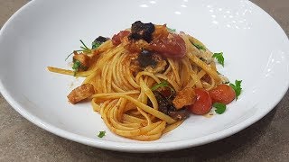 LINGUINE AL PESCE SPADA di Benedetta Rossi  Ricetta TV Fatto in Casa per Voi [upl. by Aicatsanna702]