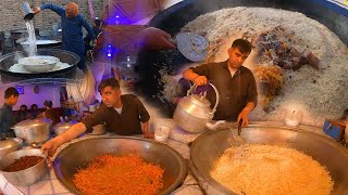 Kabuli Pulao recipe in Jalalabad Afghanistan  Shinwari Pulao  Uzbaki Pualo  Famous street food [upl. by Anilos903]