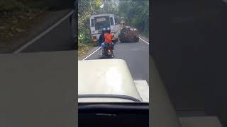 MIRACLE ESCAPE  Massive Rock falls in front of a KSRTC BUS Vagamon ksrtc vagamon trending [upl. by Bigelow736]