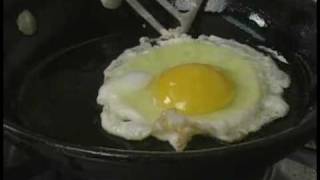 Cooking Tips  How to Flip Eggs [upl. by Tronna]