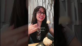 Mayang Lucyana makan es cream [upl. by Madra]