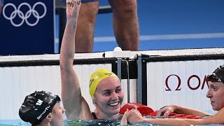 Ariarne Titmus beats Summer McIntosh Katie Ledecky to win gold in women’s 400meter freestyle [upl. by Imoyaba]