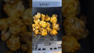 Blumenkohl Wings aus dem Air Fryer airfryerrecipes rezept shorts [upl. by Sinnal]