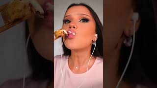 A very crunchy ASMR 🍗 Nadina Ioana Food asmr asmrcommunity [upl. by Novelc]