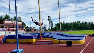 Sondre pole vault practice 12 step Tønsberg 812020 [upl. by Tatman]