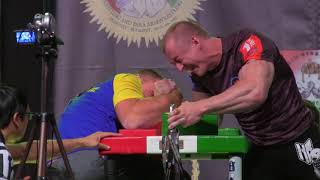 SERGEI BOGOSLOVOV RUS VS PETRO MARHARINT UKR ARMWRESTLING 2017 [upl. by Greyso]