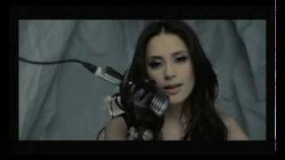 鍾欣桐 GILLIAN CHUNG《心多》Official MV [upl. by Mackler]