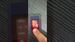 How To use Oximeter [upl. by Lyndon]