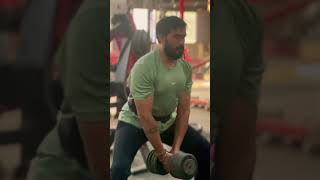 Guesss krke btao kitne weight ka dumble hoga ye subscribemychannel legsworkout youtubeshorts [upl. by Ahsinyd]