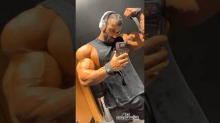 Ibrahim Sobi bodybuilding armsworkout armsday biceps tri [upl. by Airres]