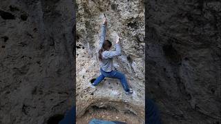 Frankenjura  Bouldern  Unbekannt 6A bouldern bouldering climbing rockclimbing nature [upl. by Haig]