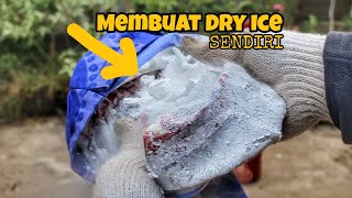 Eksperimen membuat Dry Ice sendiri [upl. by Atinauj]