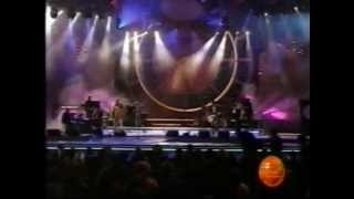 La Clave del Amor Ricardo Montaner En Vivo Festival Viña del Mar 2003 [upl. by Neelhtac]