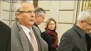 El Tribunal Supremo absuelve a Garzón en la causa de los crímenes del franquismo [upl. by Sabas20]