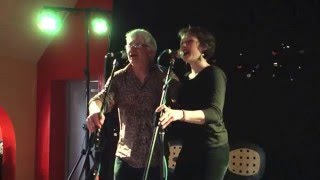 TALEC Père et Fille  Polka  Fest noz à la Chapelle neuve 2016 [upl. by Uok]