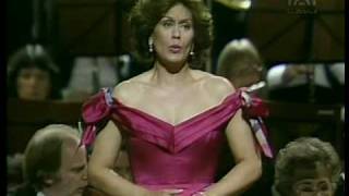 Dame Kiri Te Kanawa sings quotBeim Schlafengehenquot  Vier Letzte Lieder  Richard Strauss [upl. by Christianity]