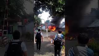 tragedi bintaro ke2 😥😥ptkai keretaapi viral bussid krl tragedi tragedibintaro pocong ptkai [upl. by Ainyt663]