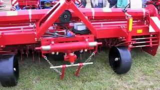 FRAISEBUTTEUSE  GRIMME DYCKERS GF 904 [upl. by Au791]