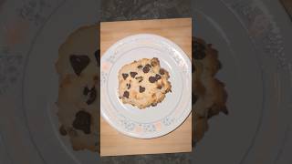 single serve bakery style chocolate chip cookies chocolatechipcookies cookierecipe trendingshort [upl. by Ycrad]