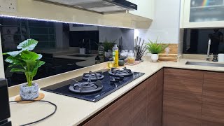 How to install Kitchen glass splashbacks\Glass Kitchen Splashback\kitchen glass wall installation [upl. by Izawa]