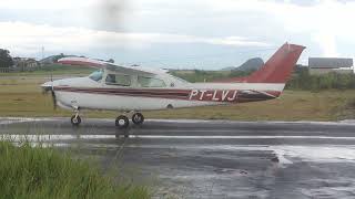 Cessna 210 Centurion decolando forte do Aeroporto de Muriaé [upl. by Kirat]