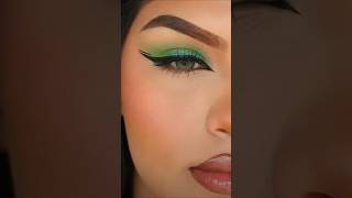 Green Eyes ✨✅youtubeshorts hack eyeliner eyes eyemakeup eye eyeshadow shortsfeed viralvideo [upl. by Lindy]