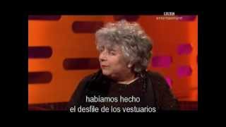 The Graham Norton Show Bruno Mars Jimmy Carr Miriam Margolyes and Stanley TuccisubtituladoPart2 [upl. by Lledo]