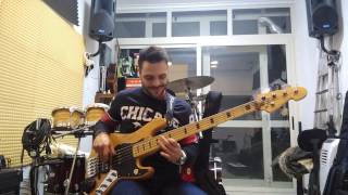 TEST Roland GR55  GK3B  Bass Improvisation Supertition loop sounds [upl. by Eelirol]