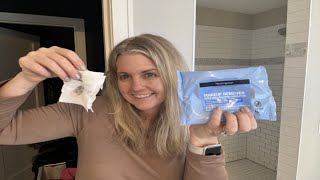 Neutrogena Makeup Wipes Demo amp Review [upl. by Lodovico]