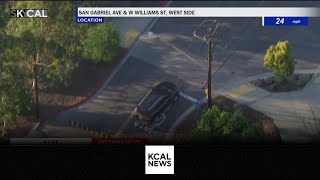 Stolen vehicle suspects flee into apartment building after pursuit near Long Beach [upl. by Nekal722]