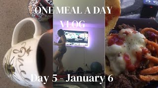 MY WEIGHT LOSS JOURNEY Jan 6  INTERMITTENT FASTING OMAD DAY 5 onemealaday vlog weightloss [upl. by Atikehs]