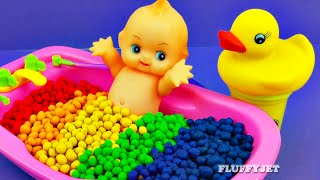 Learn Colors Baby Doll Bathtime Play Doh Dippin Dots Ice Cream Toys  Play amp Learn for Children [upl. by Artap]