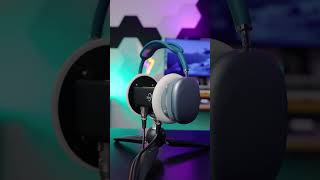 Sound sample comparison of Airpods Max vs WH1000XM5 vs Momentum 4 vs Spirit S3 [upl. by Nnaillek]