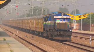 Amrapur Aravali Express haul by TKD WDP4B 40019 skipping Goriyan Station at MPS [upl. by Pritchard903]