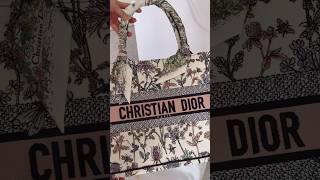 Dior Book Tote Medium White Multicolor Dior Herbarium Embroidery unboxing 💐🦋 [upl. by Limemann]