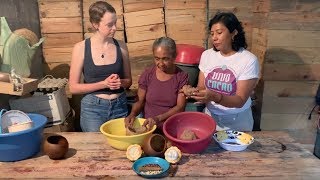 Preparación del POZOL bebida con MAÍZ Y CACAO [upl. by Shanan]